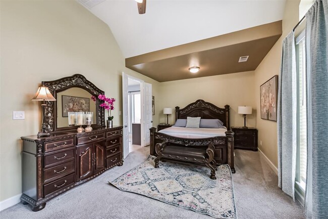 Building Photo - 27208 Starry Oaks Dr