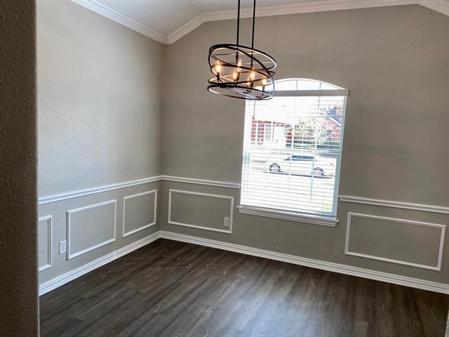 Building Photo - 1813 Glen Aerie Dr