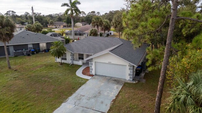 Building Photo - RENT THIS HOME WITH ZERO DEPOSIT