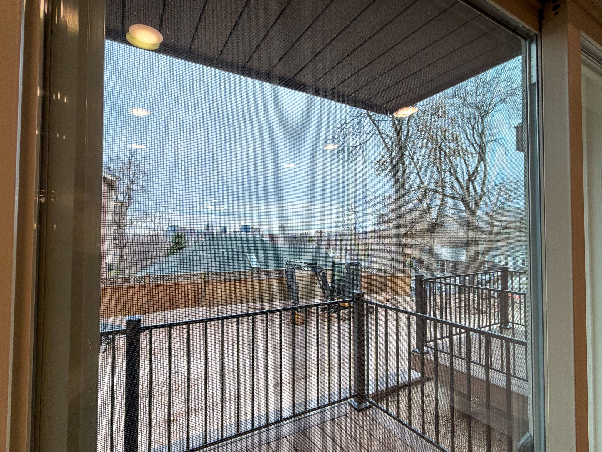 Building Photo - 1032 E 400 S