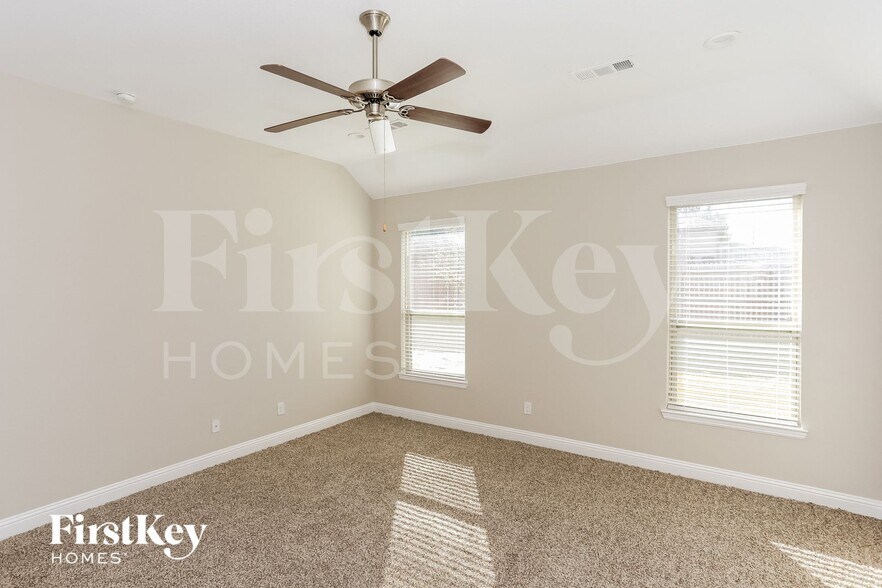 Building Photo - 845 San Miguel Trail