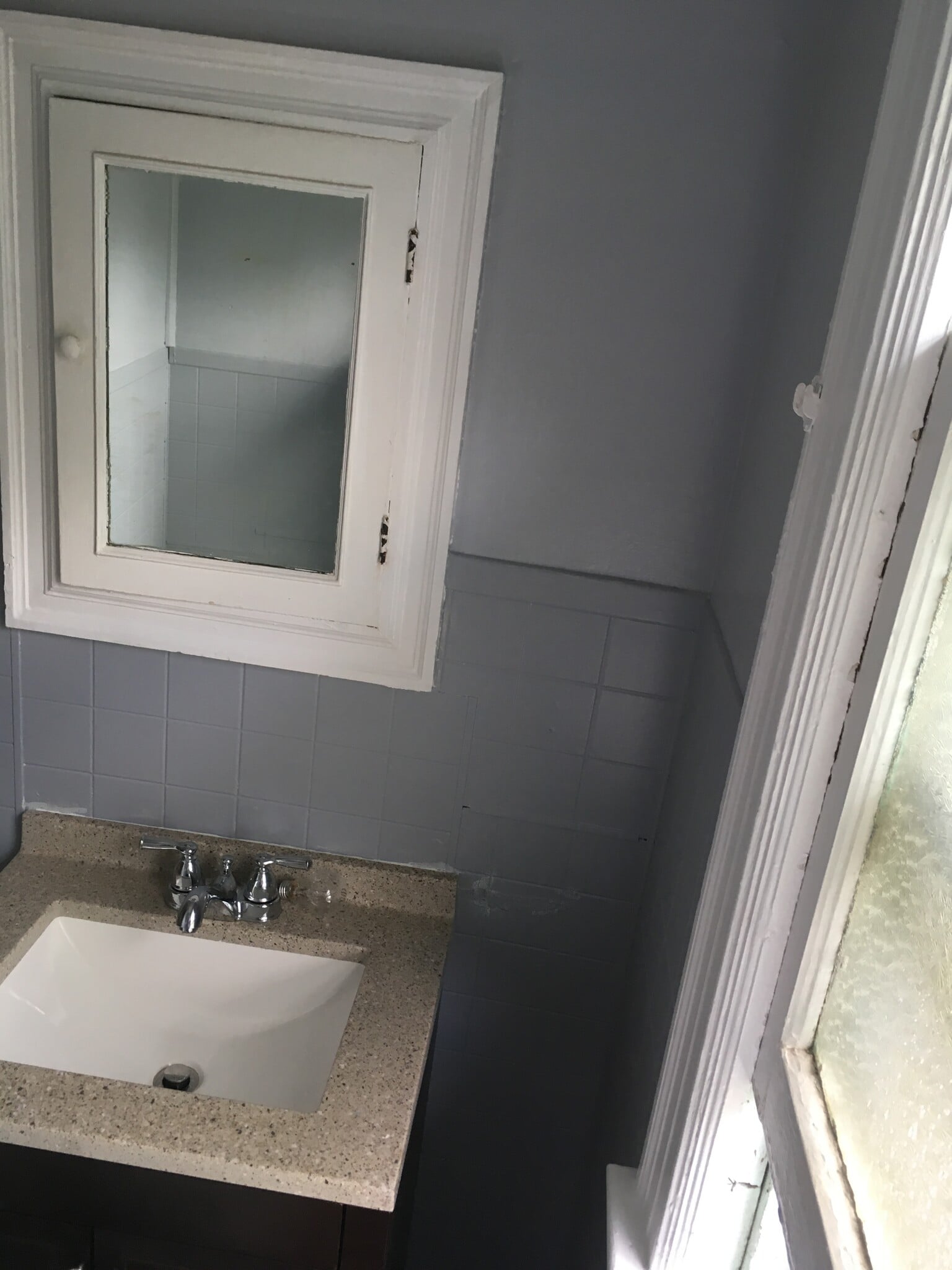 bathroom - 1115 Monroe Ave