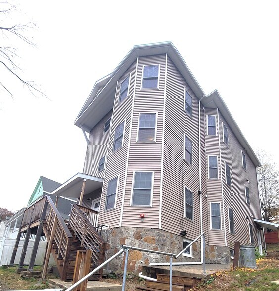 Building Photo - 119 Rodney St