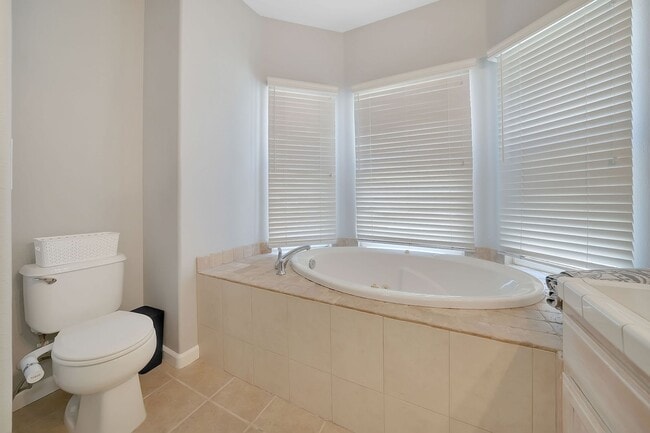 Building Photo - Copperopolis 3 Bd. / 2 Ba. Lake Access Fur...