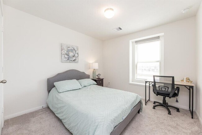 Building Photo - 25442 Cartington Ln