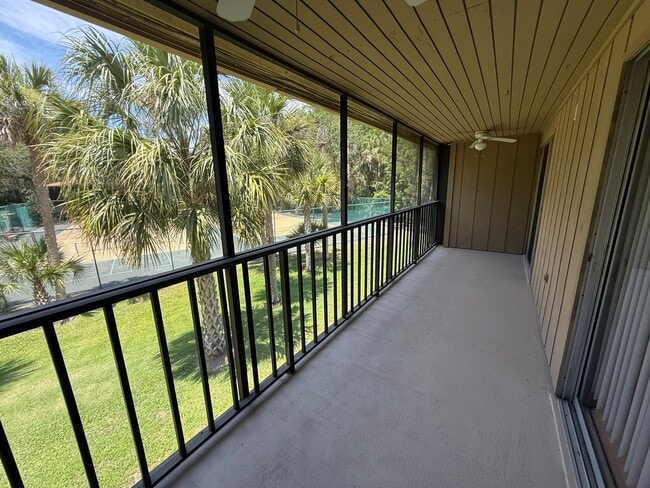 Building Photo - 130 Jasmine Woods Ct