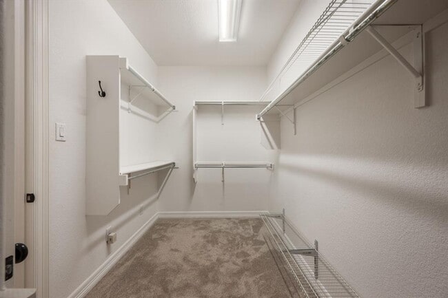 Building Photo - 2201 Quarry Loop