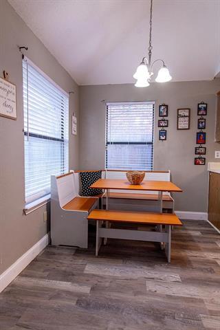 Building Photo - 6936 Cedar Knoll Dr