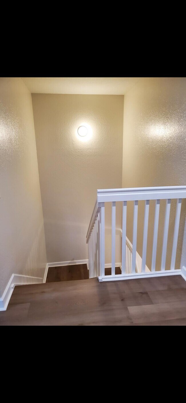 Building Photo - 2286 Shoma Dr