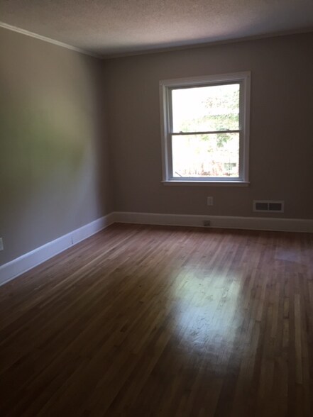 Building Photo - 1225 S Belvedere Ave