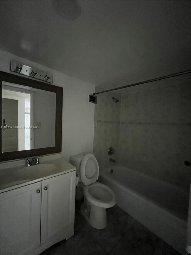 Building Photo - 3360 Spanish Moss Terrace