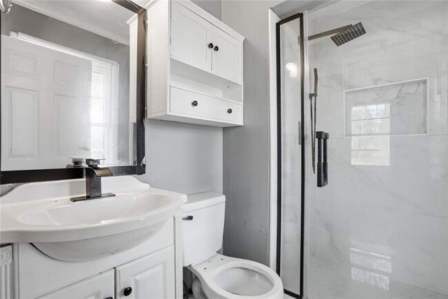 Building Photo - 5205-5205 Five Forks Trickum Rd SW