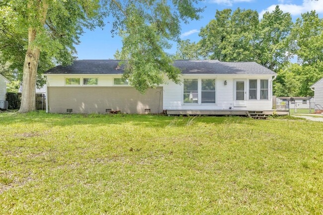 Primary Photo - House for Rent in Jacksonville!