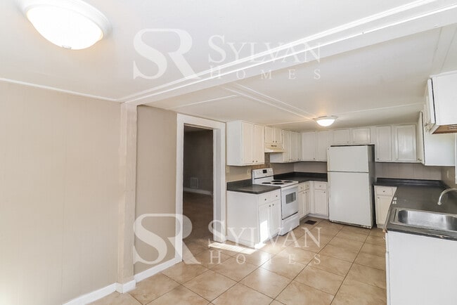 Building Photo - The Lifestyle You Deserve.