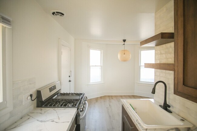 Building Photo - 30 S 1200 E