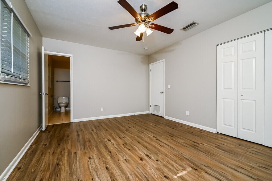Building Photo - 7119 Lauder Pl