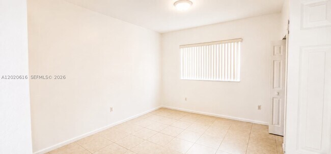Building Photo - 7931 Tuscany Dr