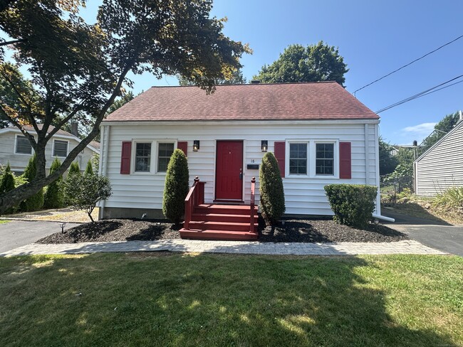 Building Photo - 18 Woodmont Rd