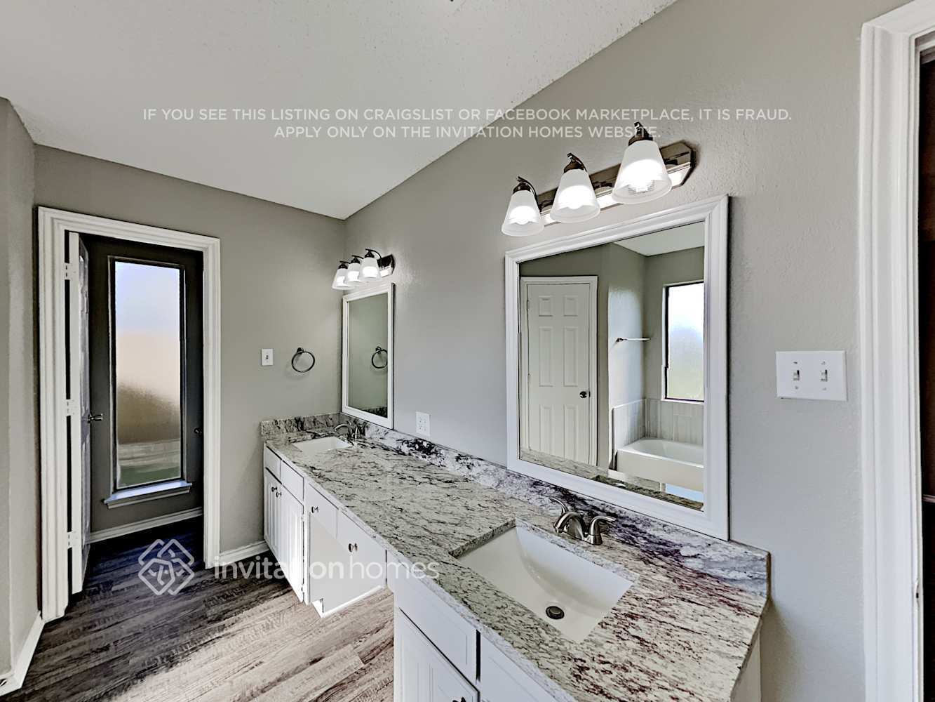 Building Photo - 4902 Green Hollow Dr