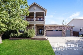 Building Photo - 13754 Voyager Pkwy