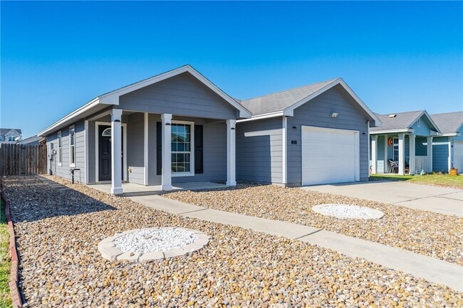 Building Photo - 2317 White Star Dr