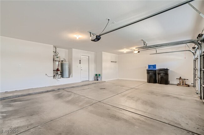Building Photo - 3625 Alcantara Ln