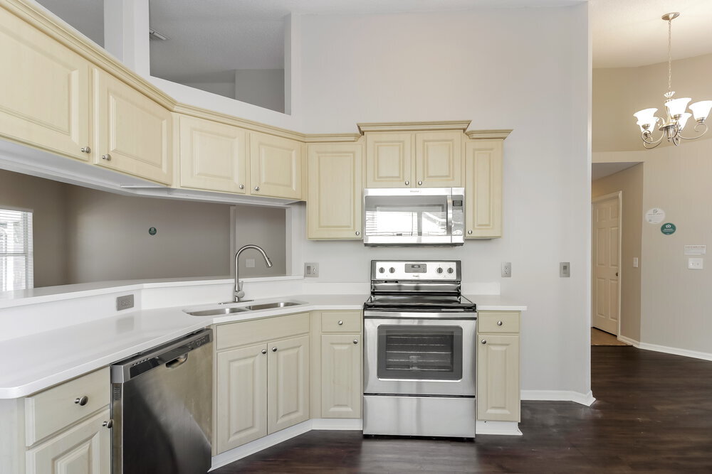 Building Photo - 10344 Little Econ St