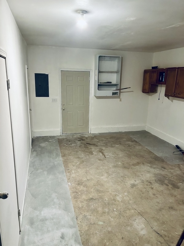 Building Photo - 14700 SE Mill St