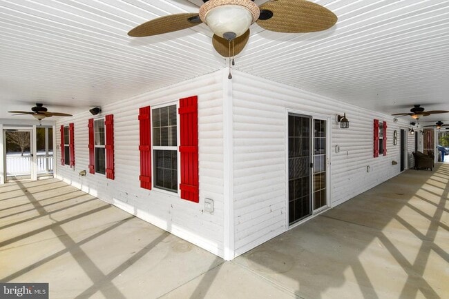 Building Photo - 10049 Meleen Dr