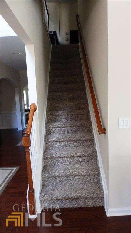 Building Photo - 2544 Niblick Way