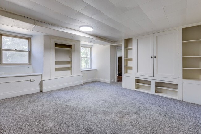 Building Photo - 316 Belonda St