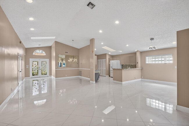 Building Photo - 7891 Sailing Shores Terrace