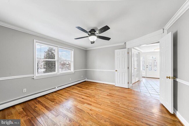 Building Photo - 4236 Florida Ave