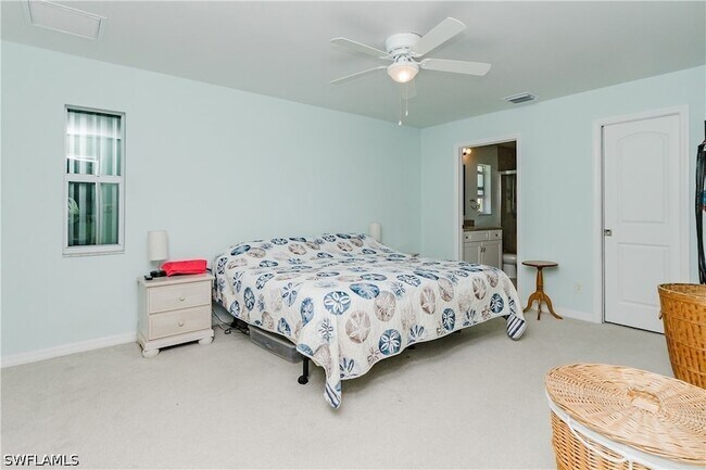 Building Photo - 11693 Oakland Dr