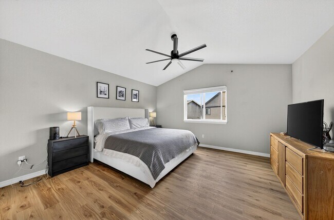 Building Photo - 6275 Wild Turkey Dr