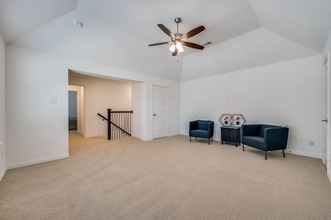 Building Photo - 3970 Sweet Clover Dr