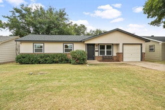 Building Photo - 5223 41st St