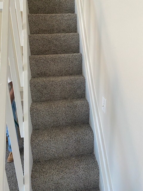 Building Photo - 16871 Green Ln