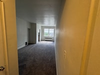 Building Photo - 85 Easton Ave