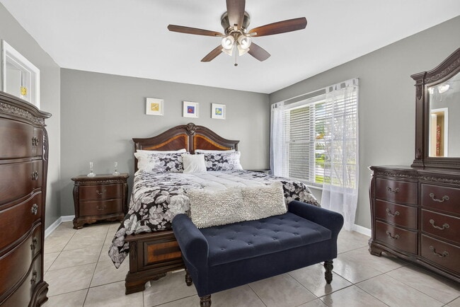 Building Photo - 12001 Poinciana Blvd