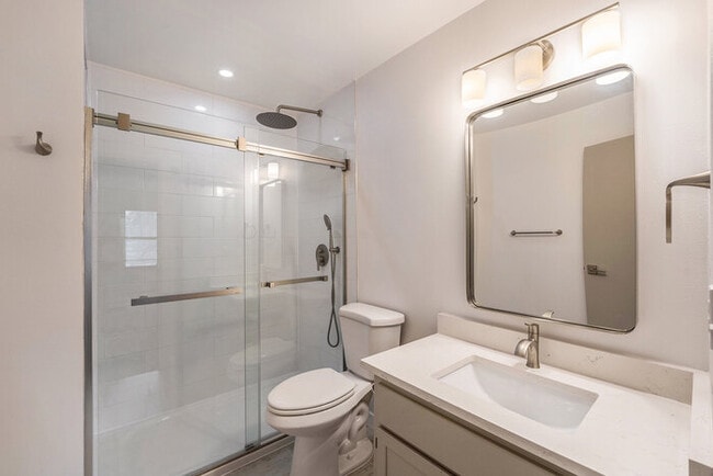 Building Photo - 7080 W 20th Ave