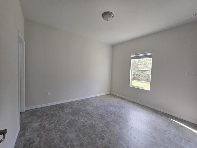 Building Photo - 546 Imperial Pl