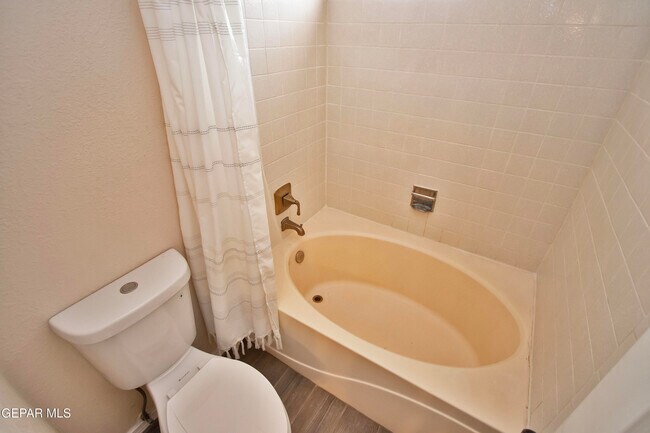 Building Photo - 11726 Stone Castle Dr