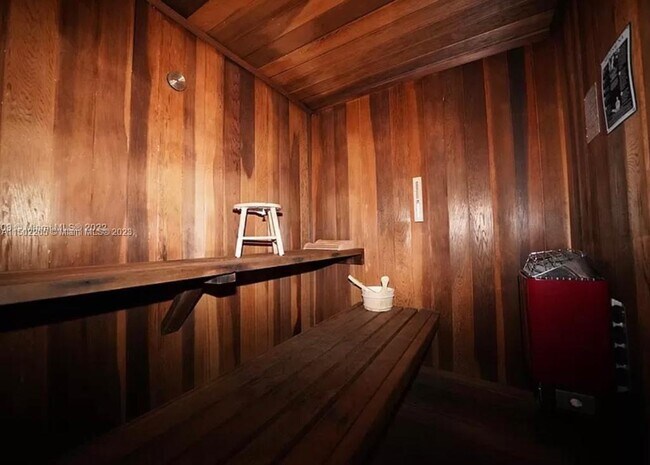 Building Photo - 2829 Indian Creek Dr