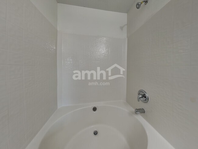 Building Photo - 13104 Young Fawn Ct