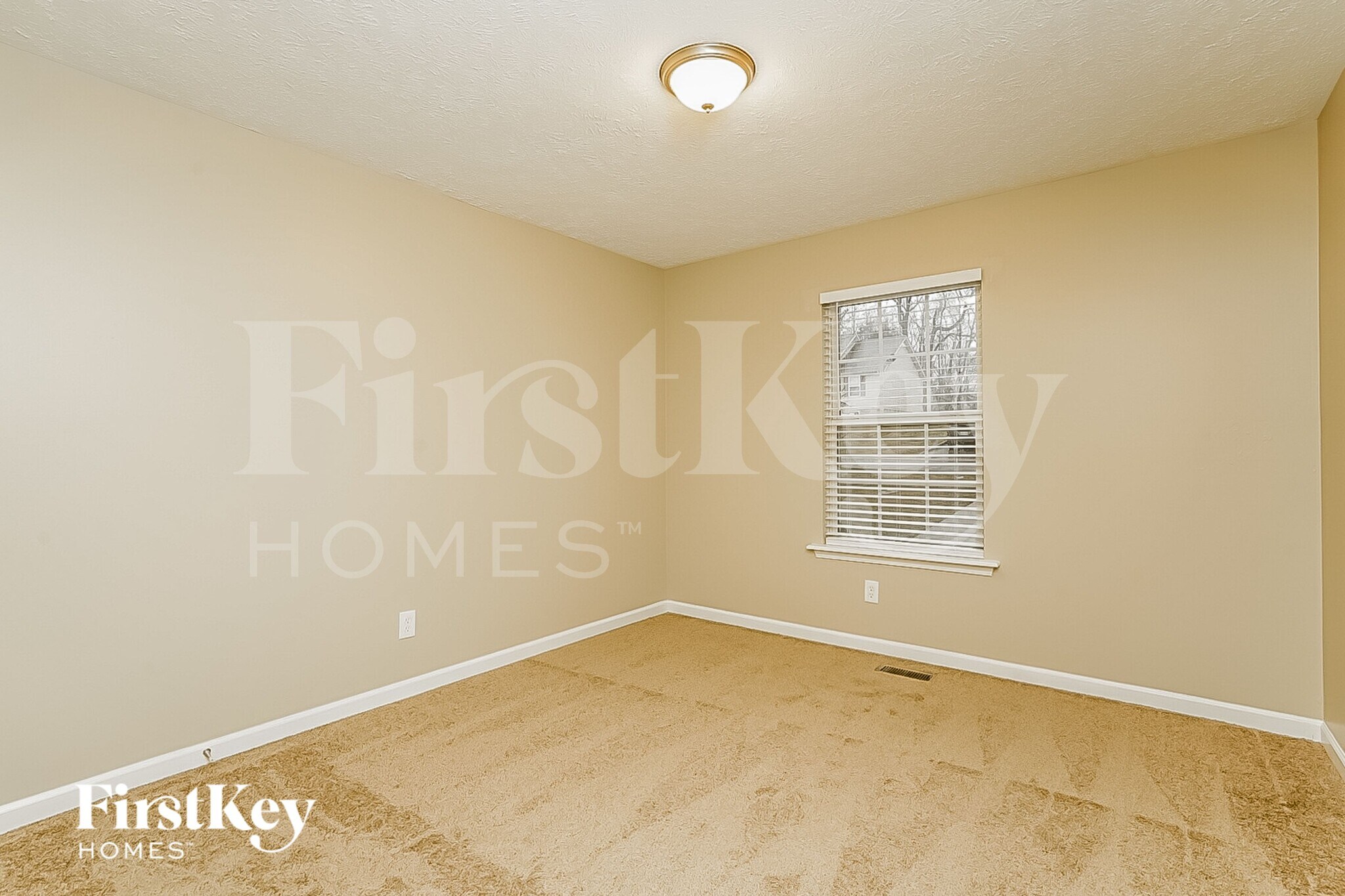 Building Photo - 1415 Tuffnell Dr