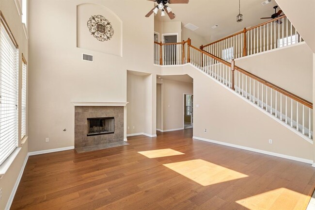 Building Photo - 676 Rusk Rd