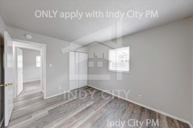 Building Photo - 7838 Ridgewood Dr