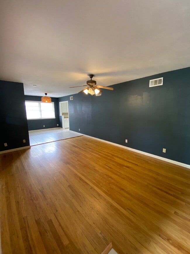 Building Photo - Charming 3-Bedroom Lubbock Home with Spaci...
