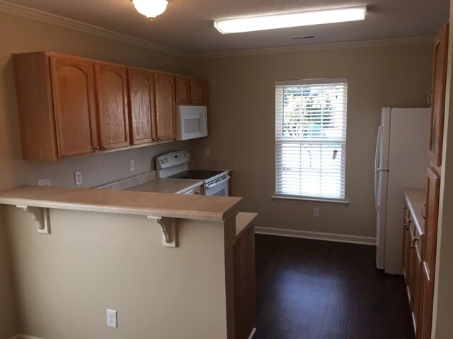 Building Photo - 73 W Morningside Dr